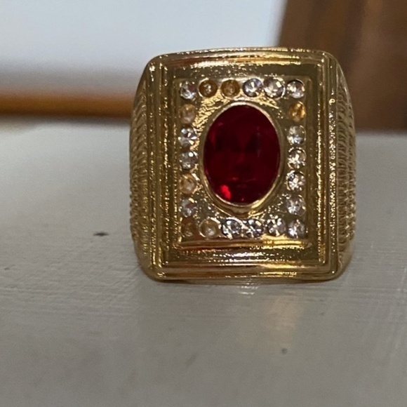 Anthropologie Ruby Gold Cocktail Signet Ring 8 - Picture 1 of 7